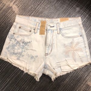 American Eagle Vintage hi-rise festival shorts size 4